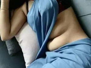 Streamate Nude Webcam of SouthIndianCutie