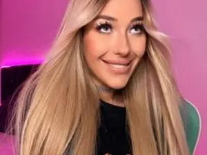 Streamate Free Porn Cam of MiaSinfull