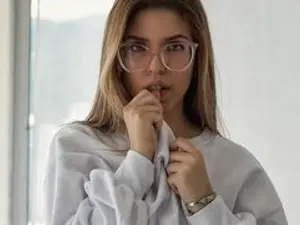 Streamate Free Live Porn of NatalyBakerr