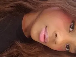 Streamate Nude Webcam of MiaMuffn