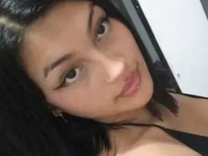 Streamate Free Porn Cam of KhloeRose18