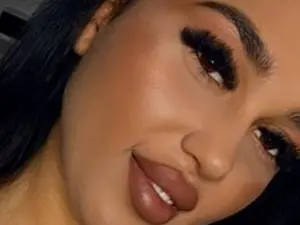 Streamate Live Sex Cam of MadamClaire