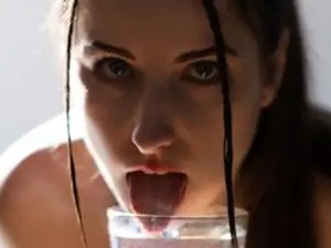 Streamate Sex Cam of TooSweetGirl