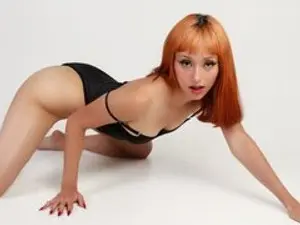Streamate Nude Webcam of MartiinaAlvarez