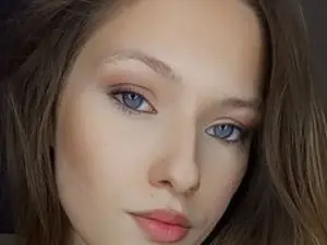 Streamate Free Porn Cam of VanyaRay