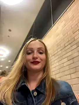 Stripchat Best live sex cam show of LadyTatiana_Madam