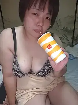 Stripchat Free Porn Cam of yukari_0011