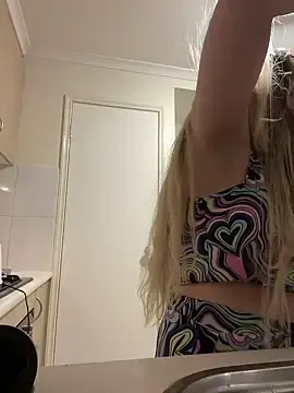 Stripchat Live Sex Cam of brooklynivy