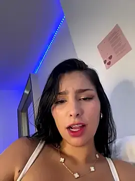 Stripchat Adult Webcams of Maddy_Rouse_