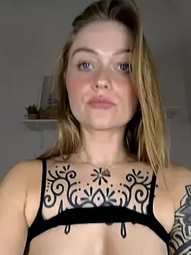 Stripchat Free Live Porn of Goldloeckchen159