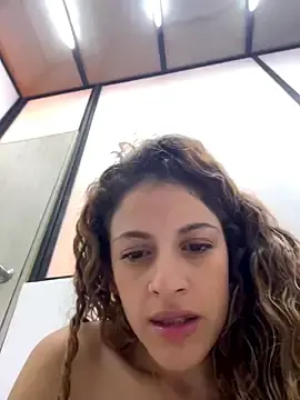 Stripchat Nude Webcam of alana15