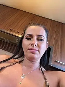 Stripchat Private Sex Chat of Hotmomcheckk_