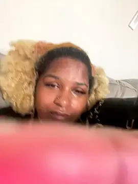 Stripchat Best live sex cam show of BigFineSelena