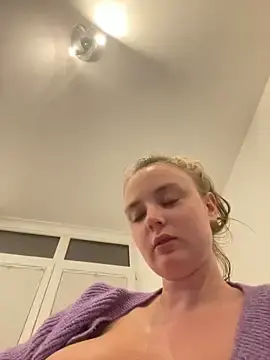 Stripchat Private Sex Chat of CherryEmmy