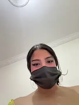 Stripchat Free Live Porn of Ahlam7578
