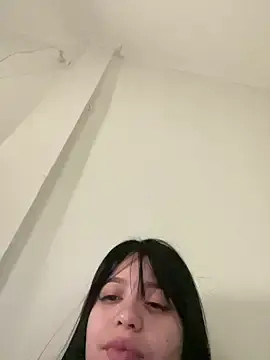 Stripchat Free Live Porn of kiarafonseca_
