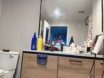 Stripchat Watch Live Sex Cams of Naomiruty