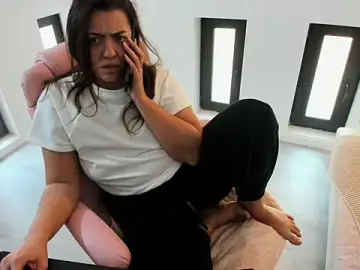 Stripchat Live Sex Cam of Dyana_Kaylinn