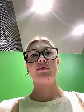 Stripchat Best live sex cam show of RinaCat
