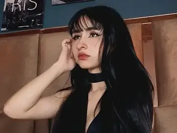 Stripchat Live Sex Cam of angelinepossy