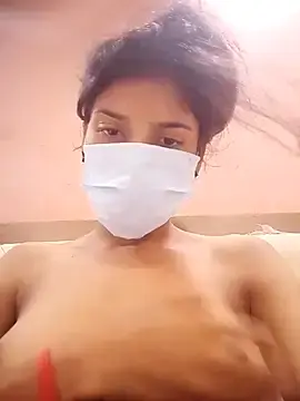 Stripchat Live Sex Cam of flyunicorn69