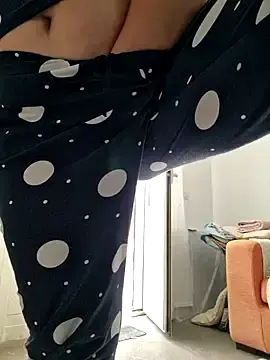 Stripchat Live Porn of BellaMonella88