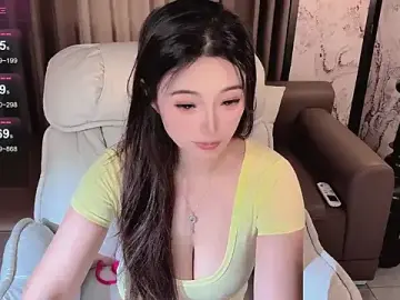 Stripchat Free Porn Cam of Yaikun0-0