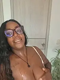 Stripchat Private Sex Chat of Adrilovechocolate