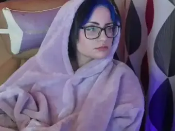 Stripchat Live Sex of submissiveslut1996