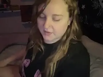 Stripchat Free Porn Cam of thickgingergoddess