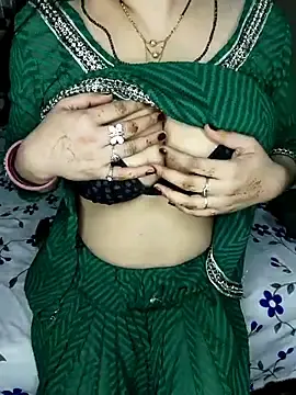 Stripchat Live Sex of PRIYA_22
