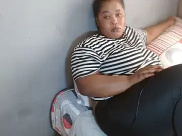 Stripchat Watch Live Sex Cams of Sexybella-97