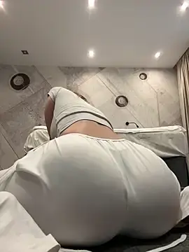Stripchat Sex Cam of Ketitull