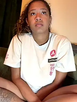 Stripchat Free Live Porn of AshleyLoveee