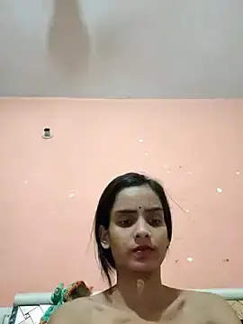 Stripchat Free Porn Cam of pooja8008