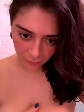 Stripchat Nude Webcam of cami_lorena