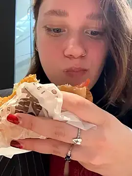 Stripchat Best live sex cam show of lucy-joy